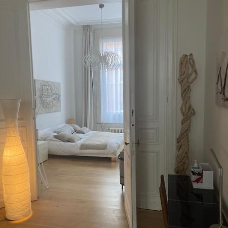 Apartment In Trendy Chatelain Center Brussels Area Little Garden Internet Wifi Экстерьер фото